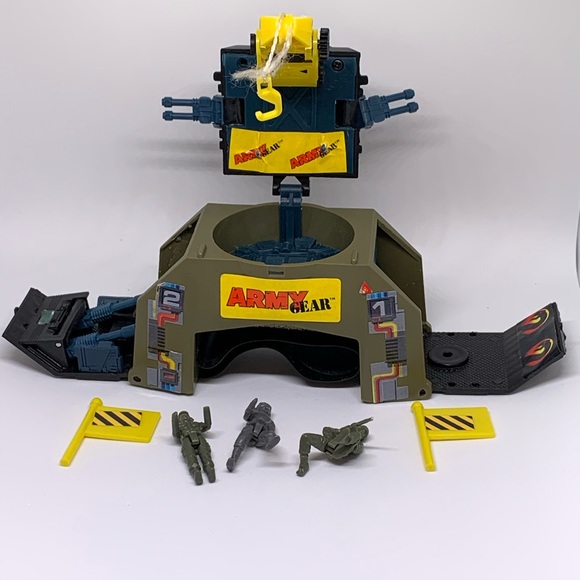 Galoob Toys 988 Vintage Army Gear Wrist Missile Outpost Galoob Toys